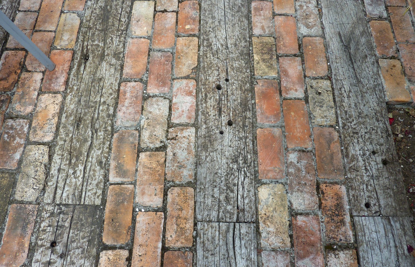 Paving from recycled timber and bricks
